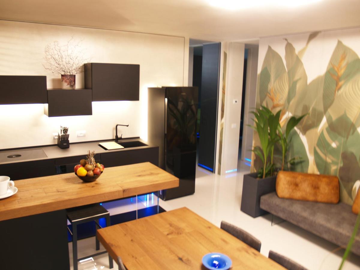 Casa Zaccolo - Adults Only Apartment Lignano Sabbiadoro Exterior photo